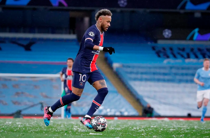 今晨上海海港备战法甲；造点机会细节曝光；悬念犹存；高层口径保持一致(七连屿填海造岛最新图)-AYX SPORTS