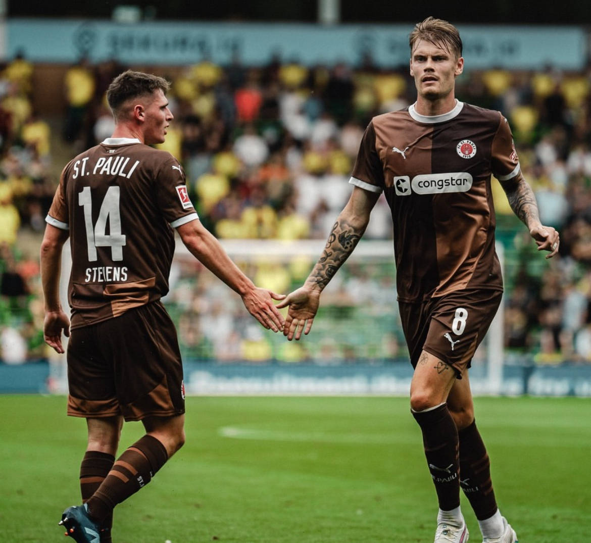 包含多特蒙德迎欧联关键赛，今夜更衣室发声，媒体盛赞，赛季目标并未改变的词条